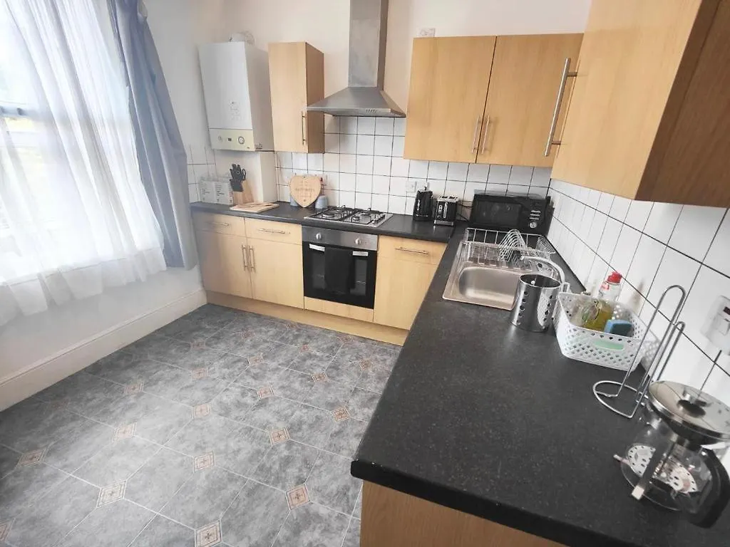 Lovely 3 Bedroom Serviced Apartment In Leytonstone Londres Reino Unido